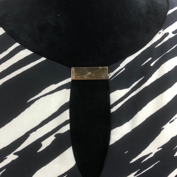 Trina Turk Shift Dress - Picture 6 of 6